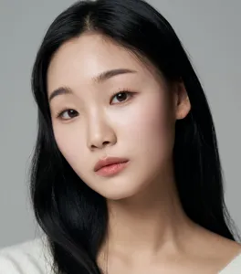 Yujin Lee